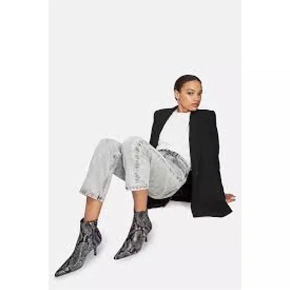 NIB ANINE BING Ava Booties - Blue Python size 6/36 EU - Picture 3 of 9